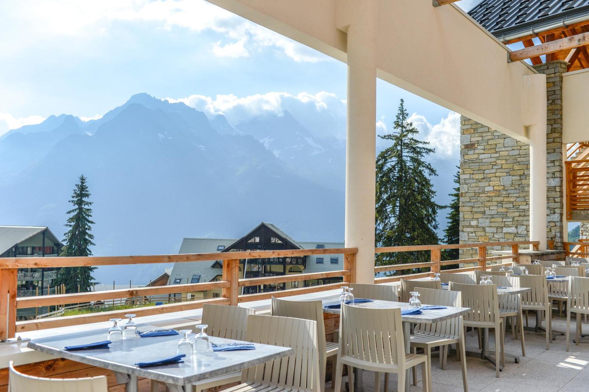 Oz Villages Clubs Du Soleil - Oz En Oisans מראה חיצוני תמונה